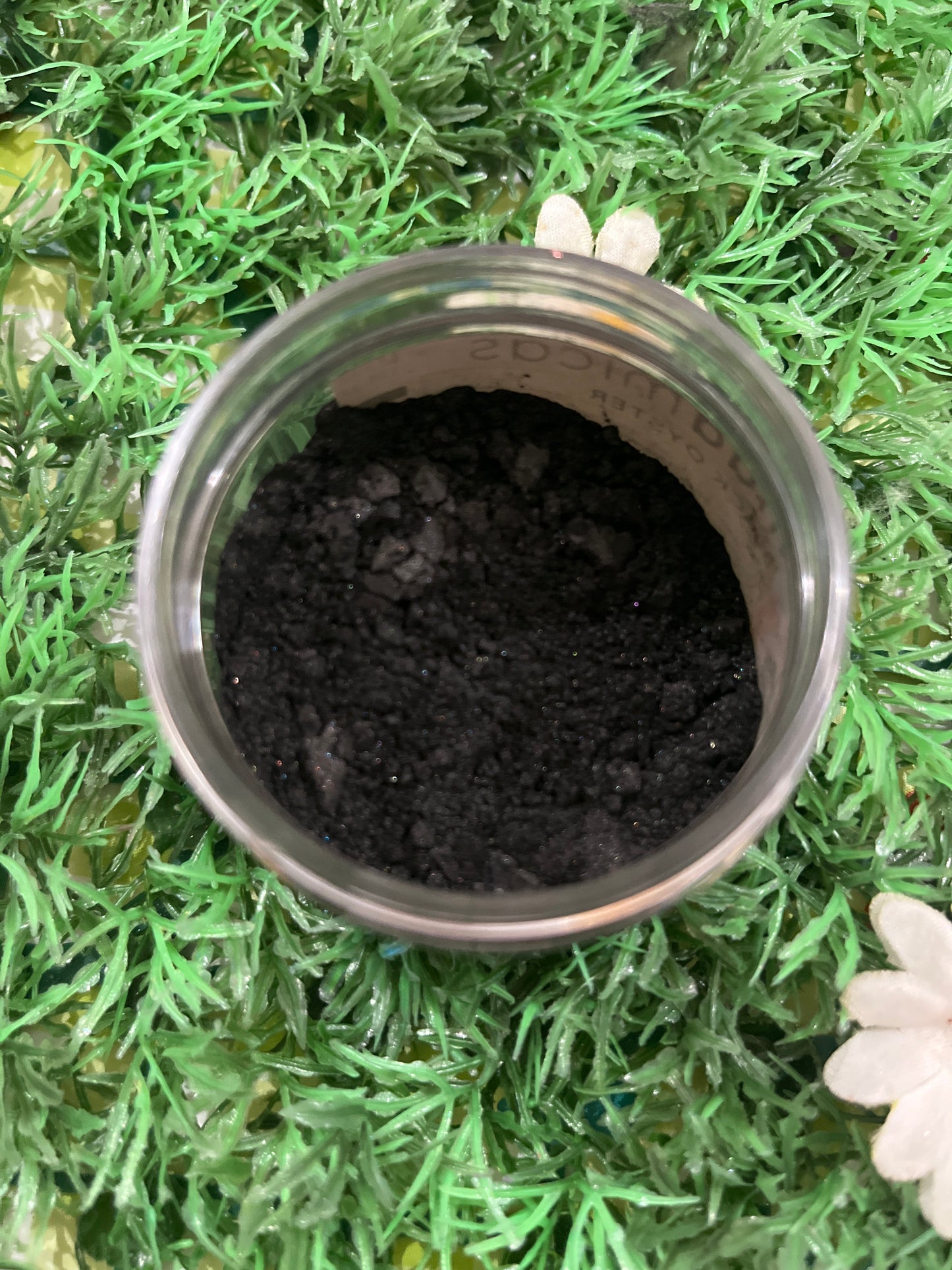 Mica Black oyster