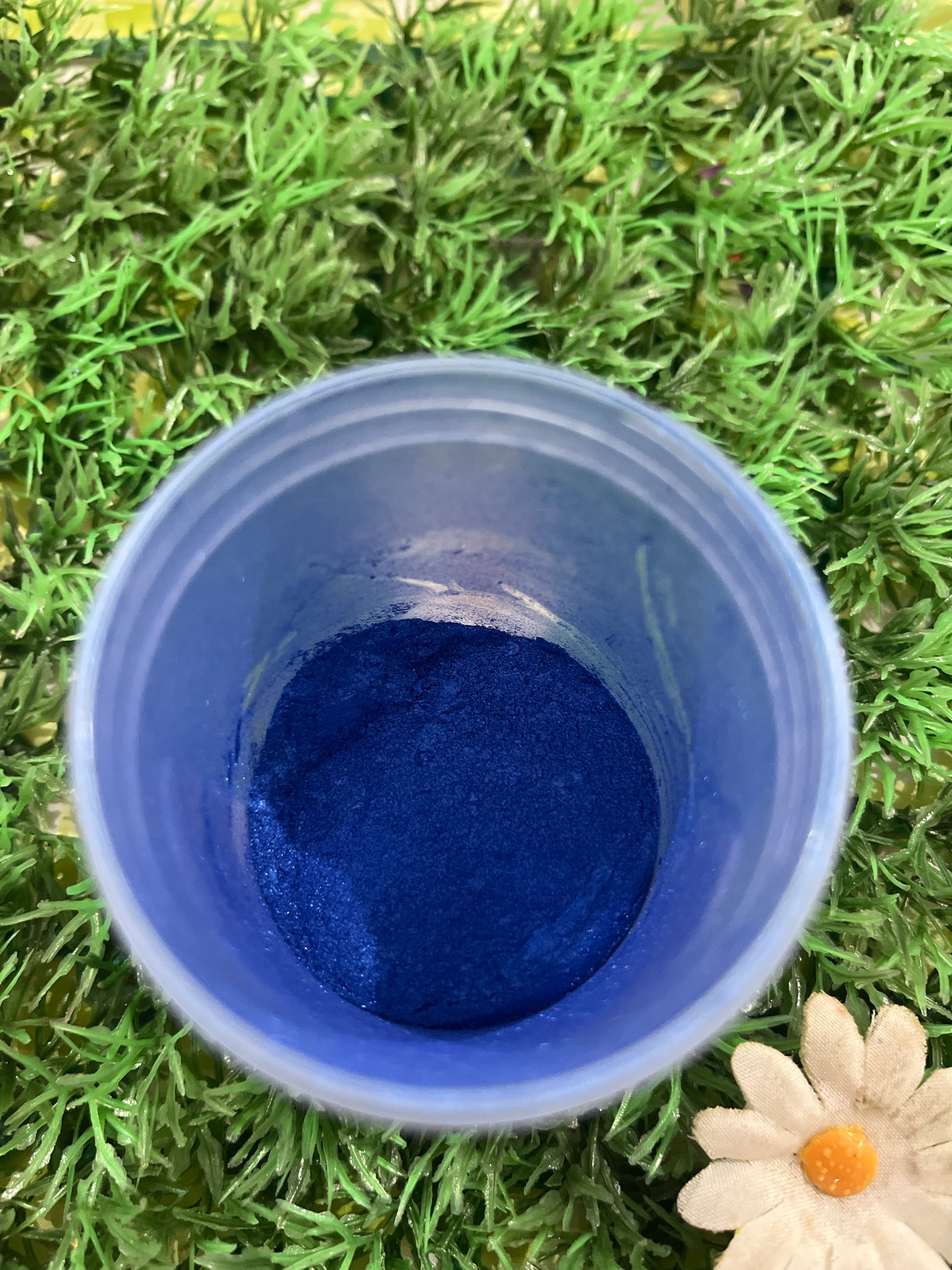 Mica Klein blue mica